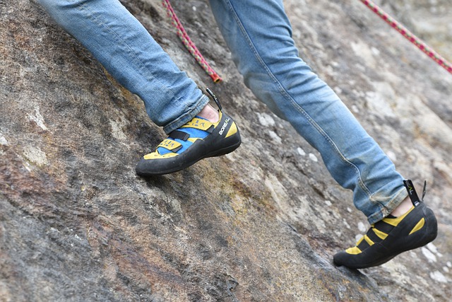 climbing shoes, climbing, mountaineer