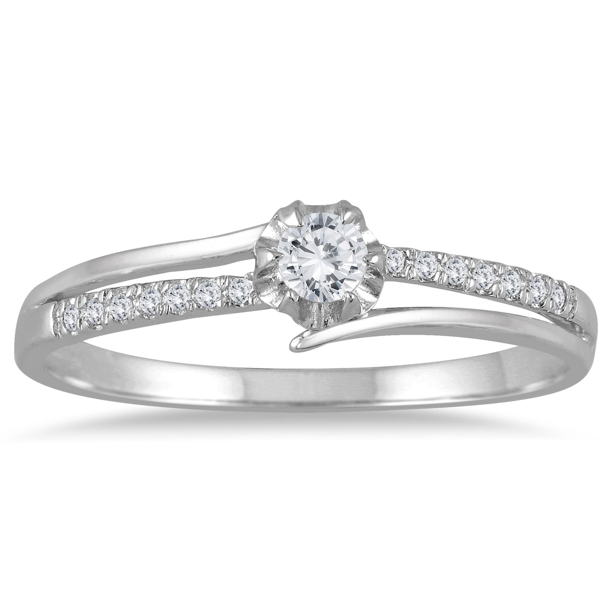 1/6 Carat TW Diamond Engagement Ring in 10K White Gold